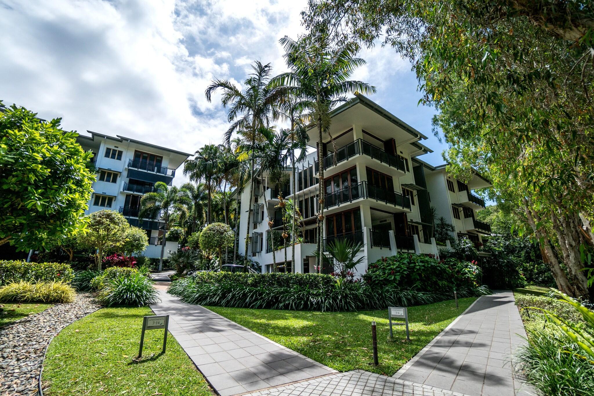 Sanctuary Palm Cove by null