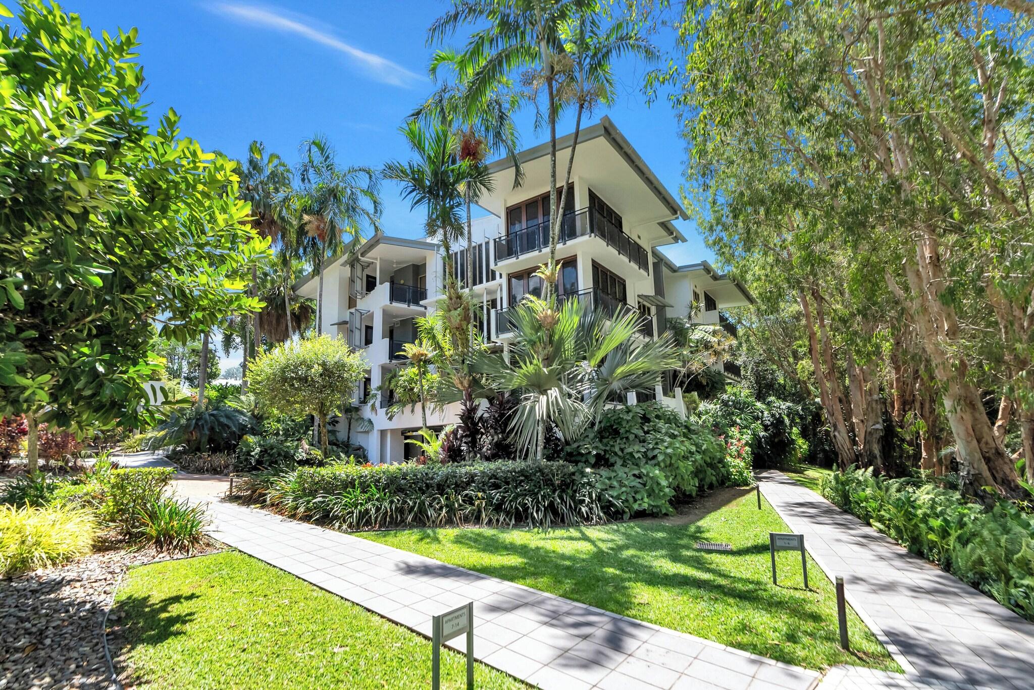 Sanctuary Palm Cove by null