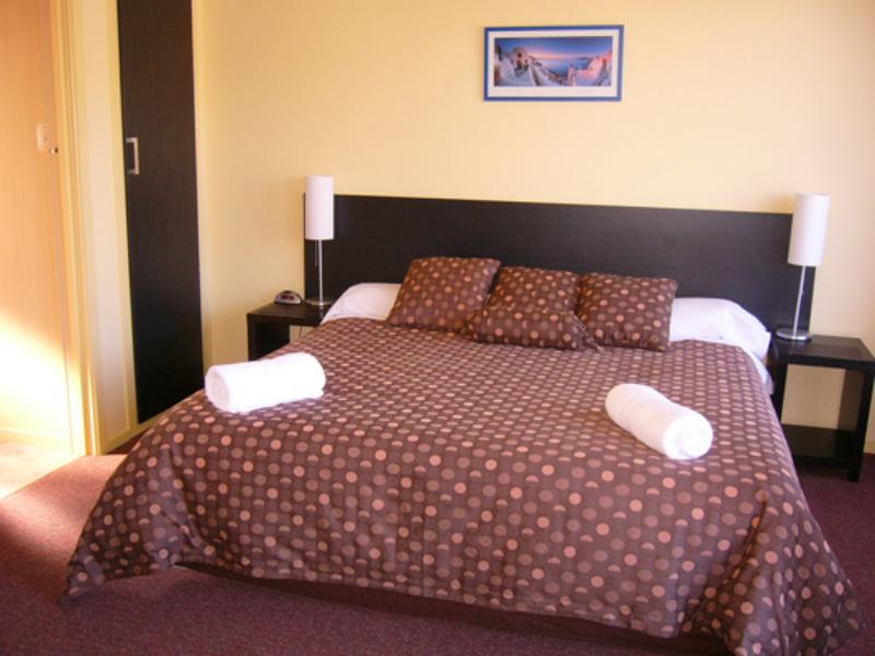 Central Gateway Motel