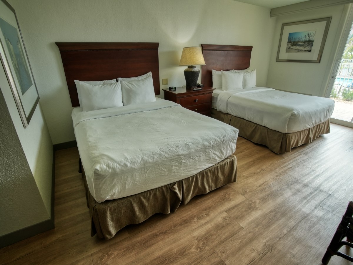 Treasure Island Hotel And Marina