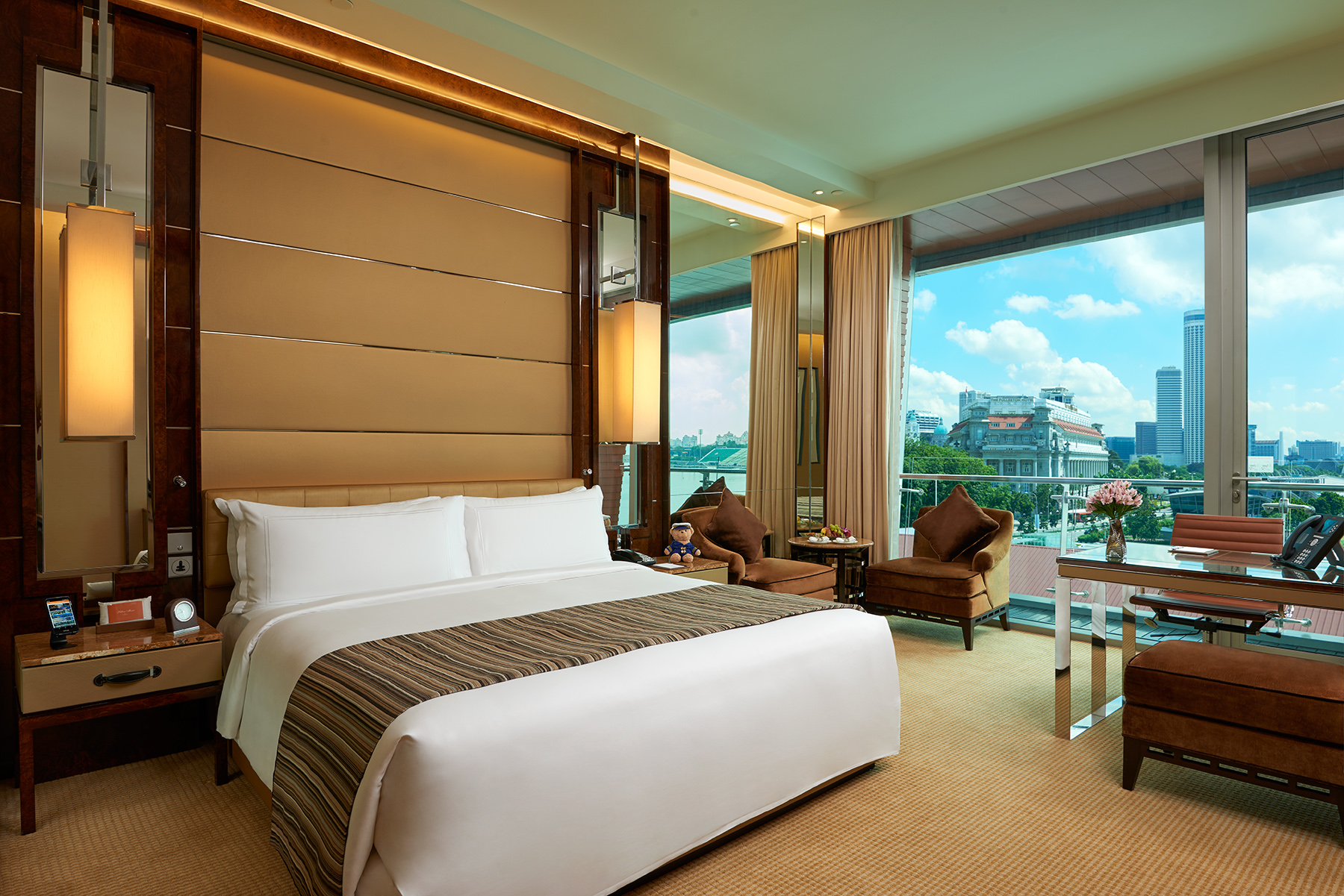 The Fullerton Bay Hotel Singapore by null