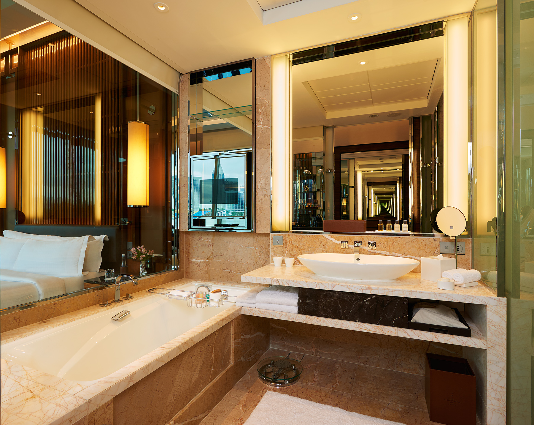 The Fullerton Bay Hotel Singapore by null