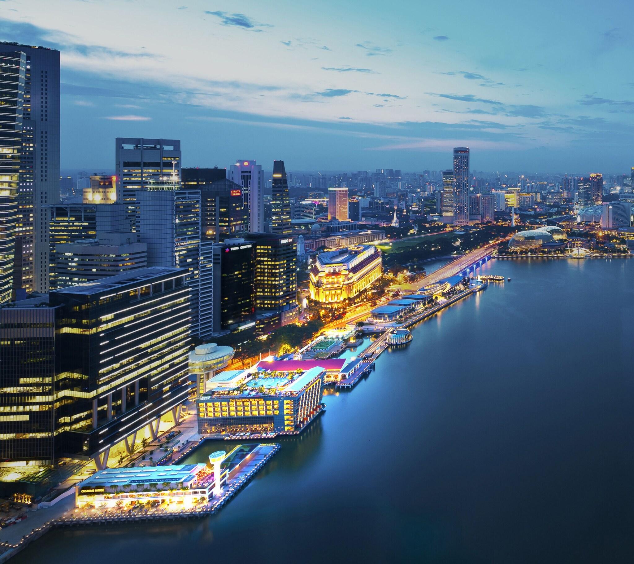 The Fullerton Bay Hotel Singapore by null