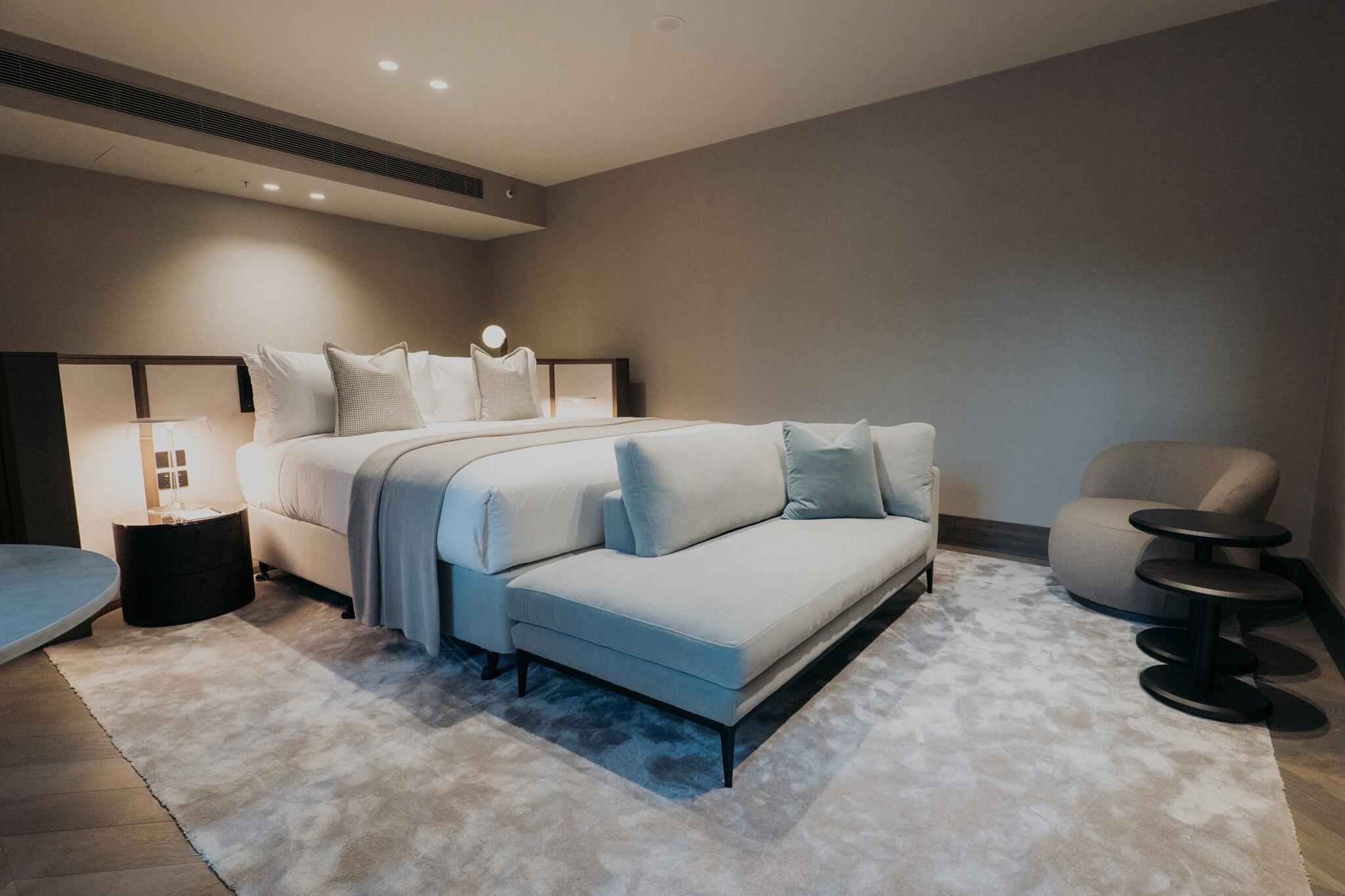 The Lyall Hotel by null