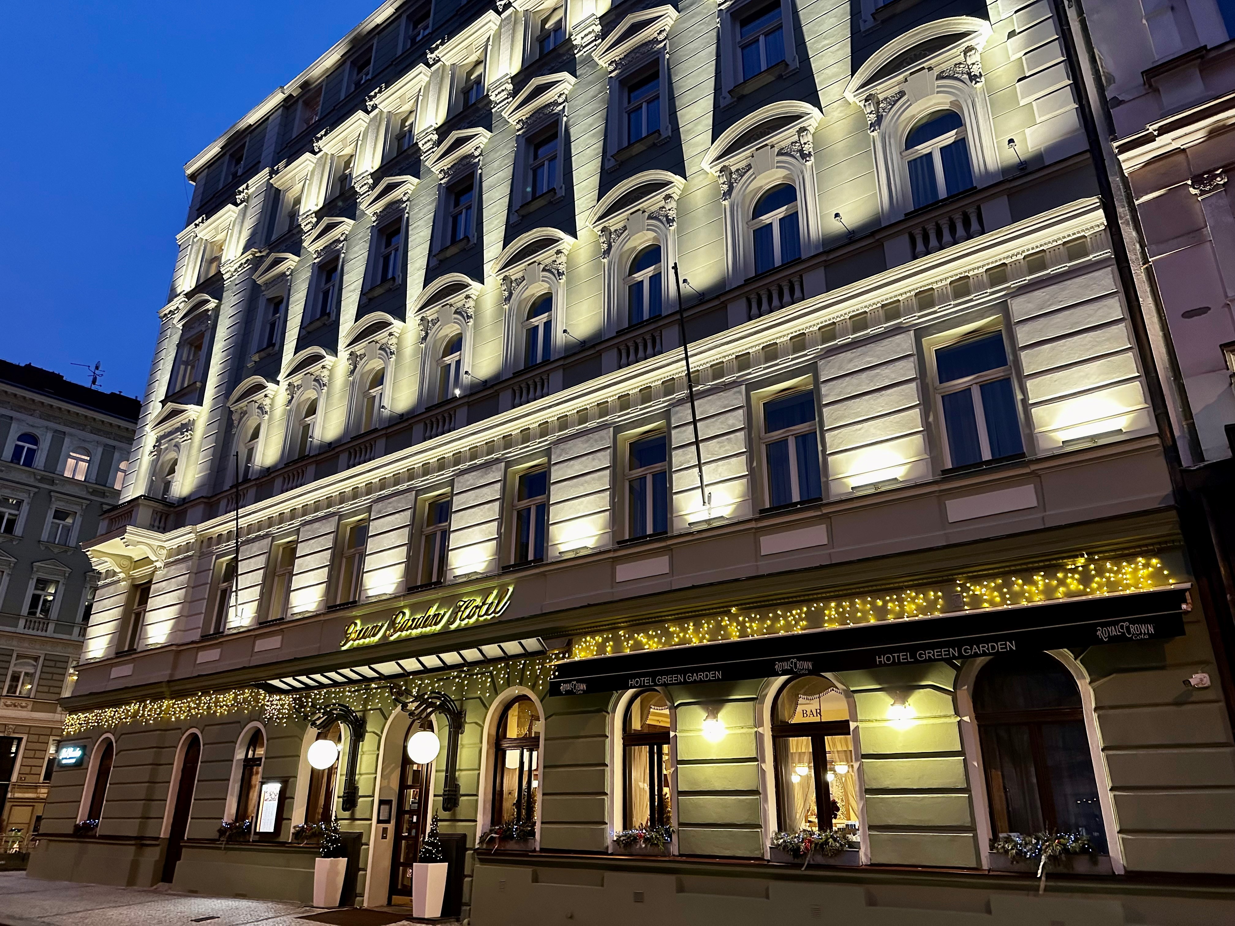 Green Garden Hotel Prague - photo