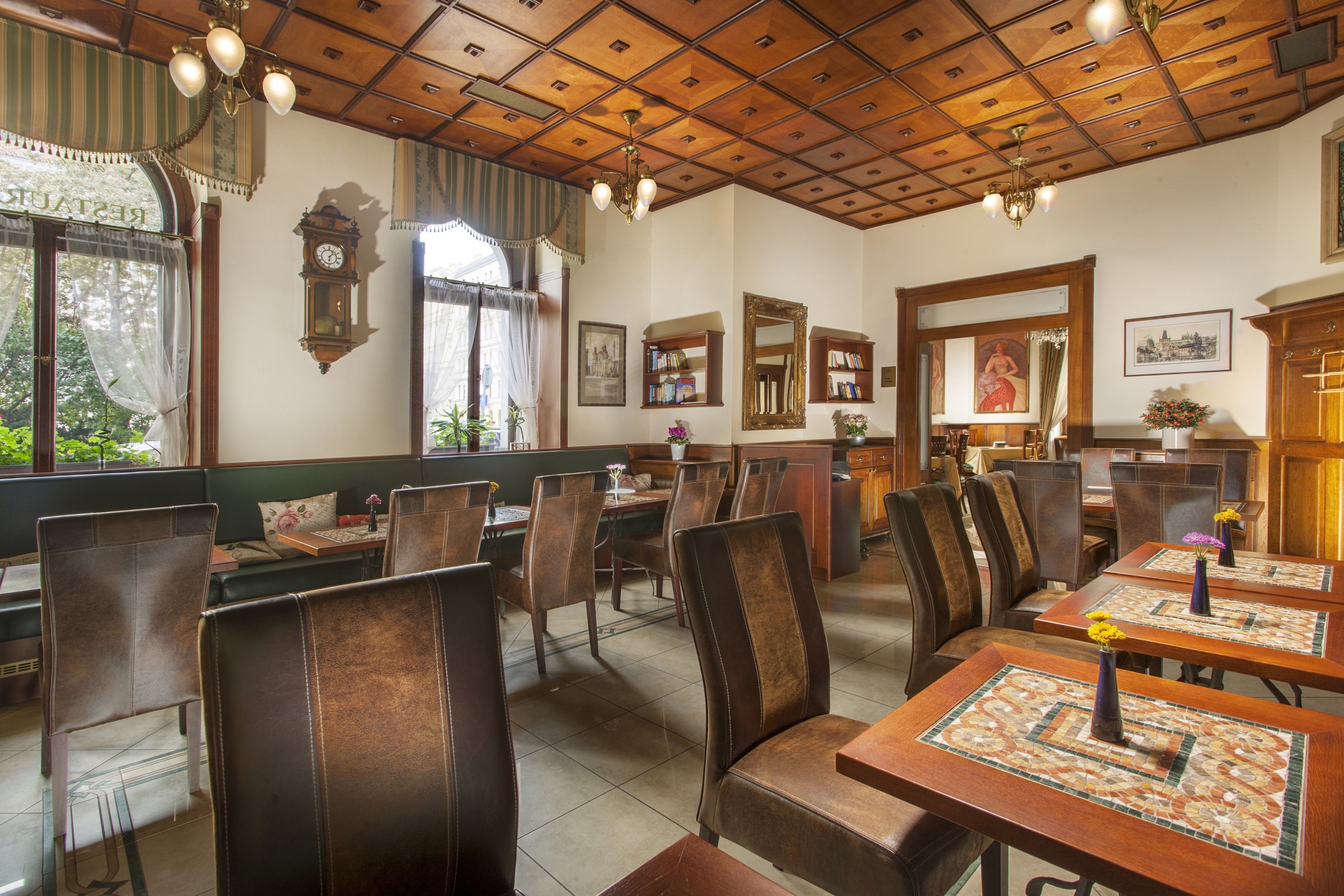 Green Garden Hotel Prague - photo