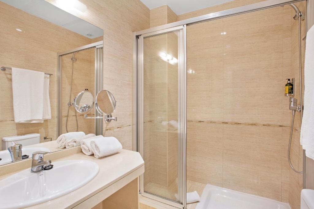 Apartamentos Metrópolis Sevilla
