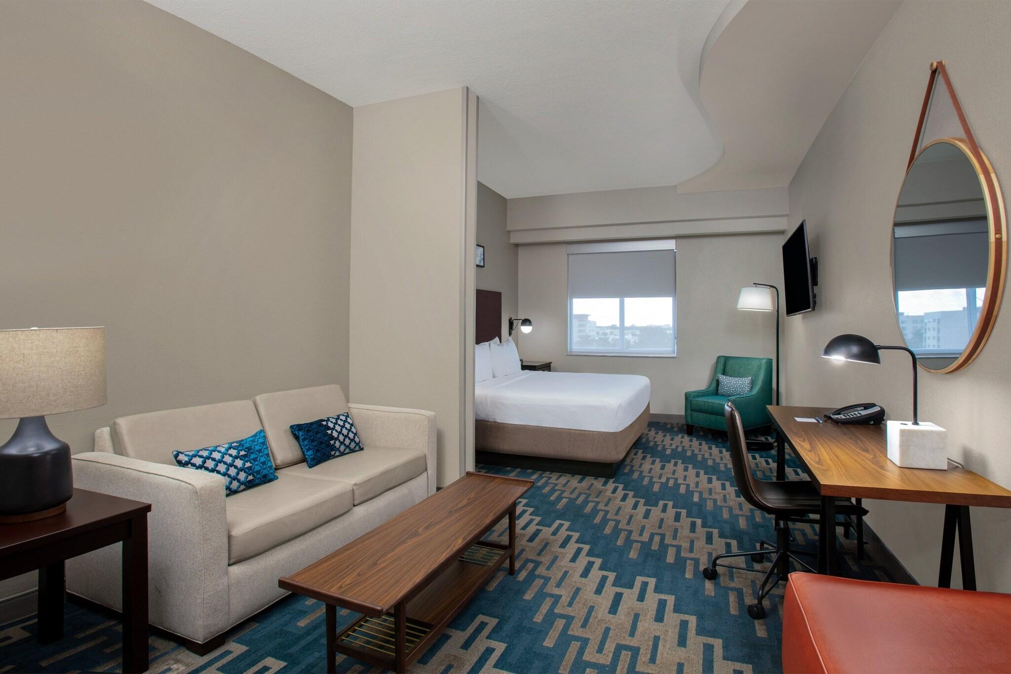 Four Points By Sheraton FLL Airport - Dania Beach