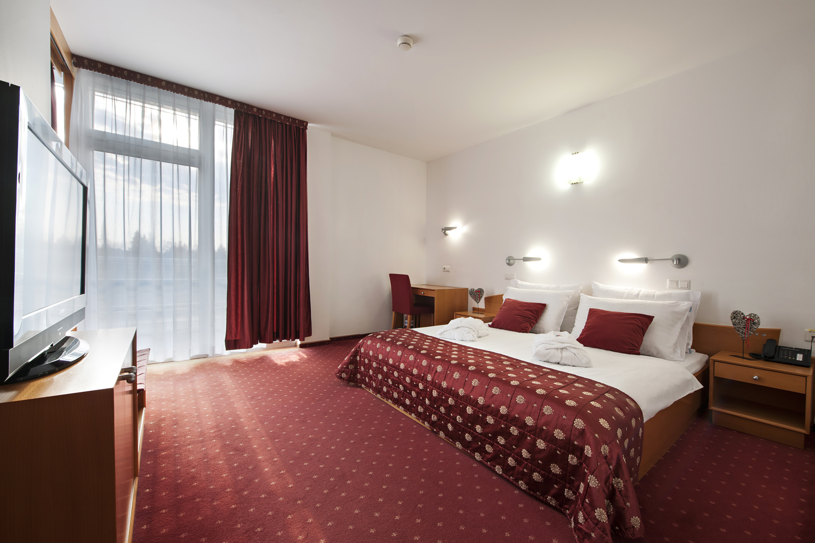 Hotel Izvir by null