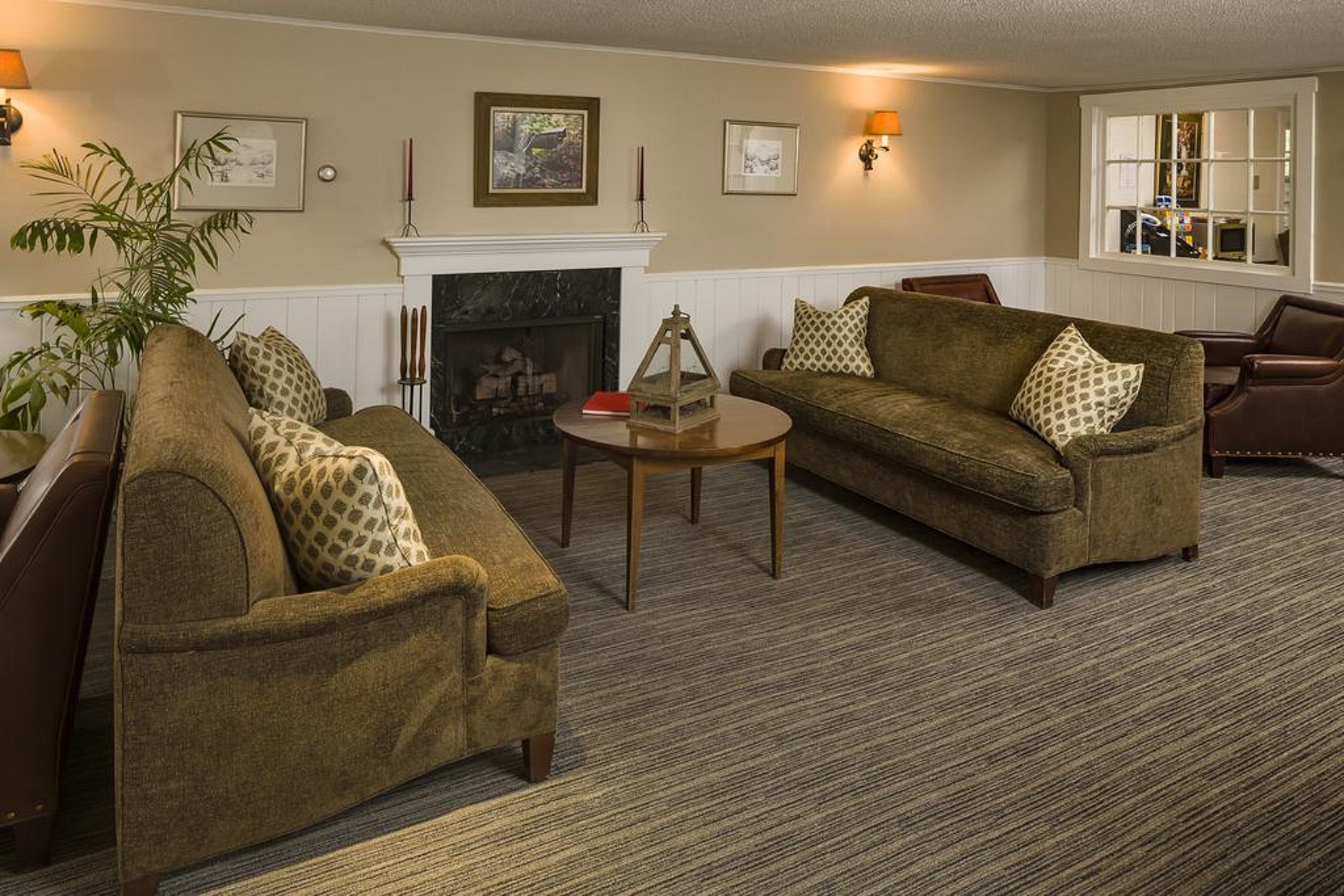 Bluebird Cady Hill Lodge by null