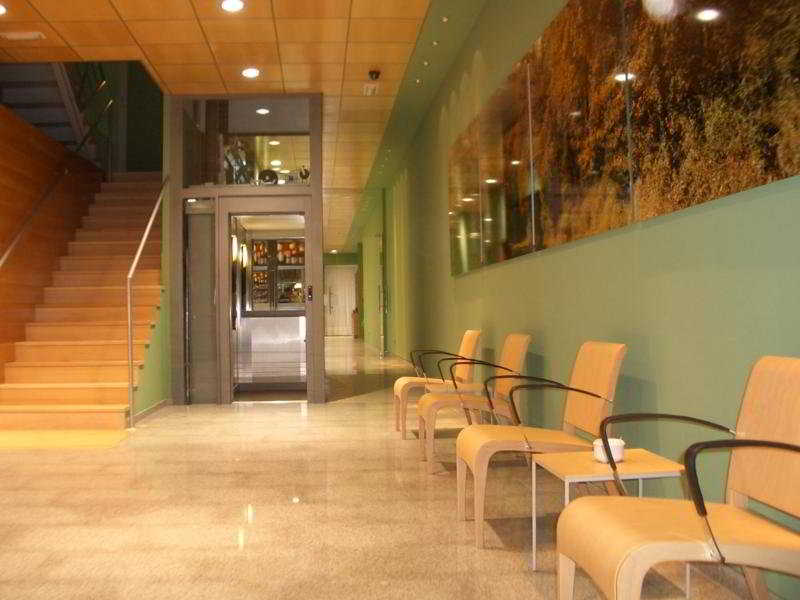 Hotel Bilbao Jardines by null