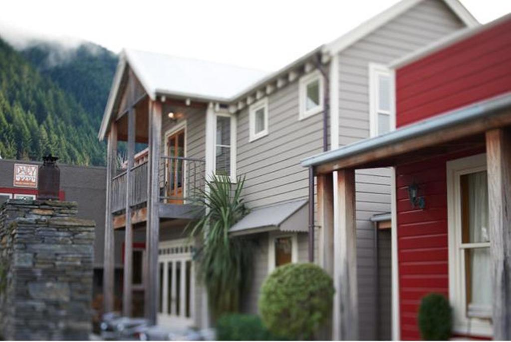 The Dairy Hotel Queenstown, A Naumi Chapter by null