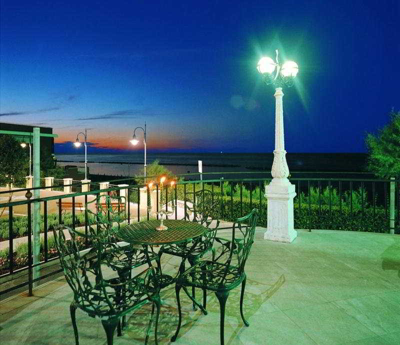 Grand Hotel Michelacci - photo