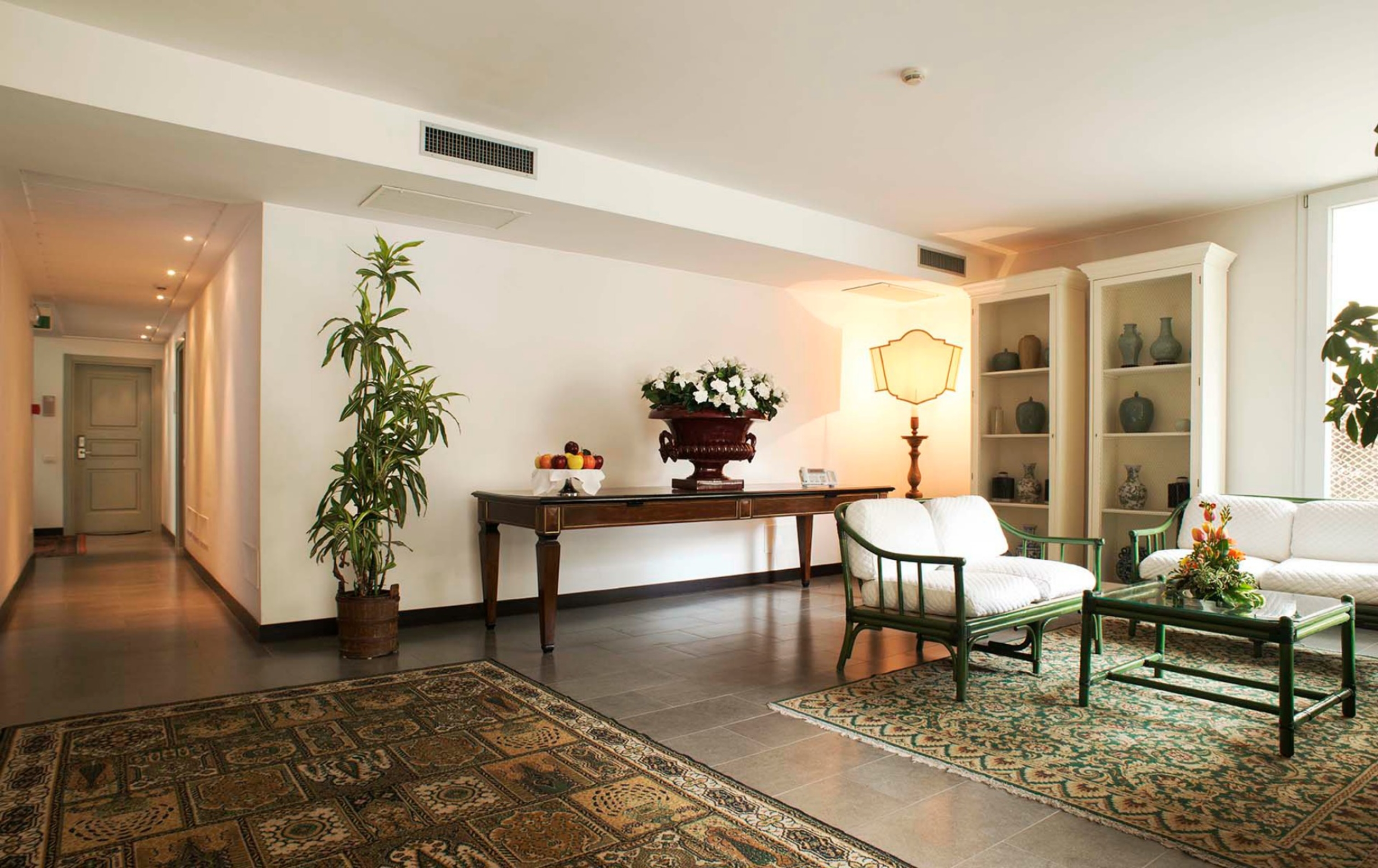 National Hotel - photo