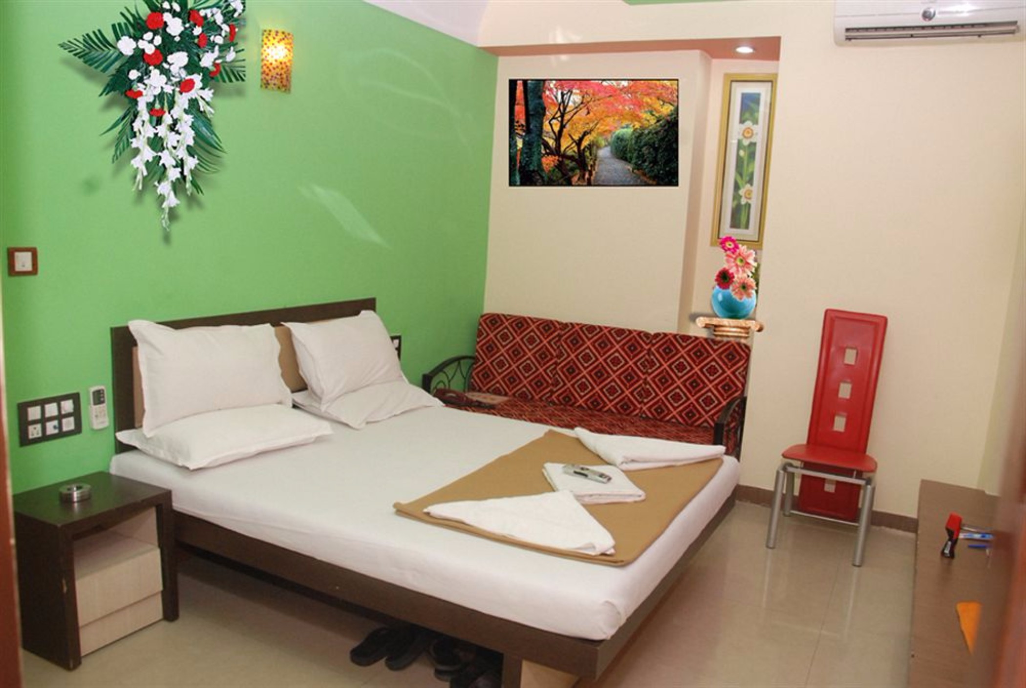 HOTEL AIRPORT ANNEX by null