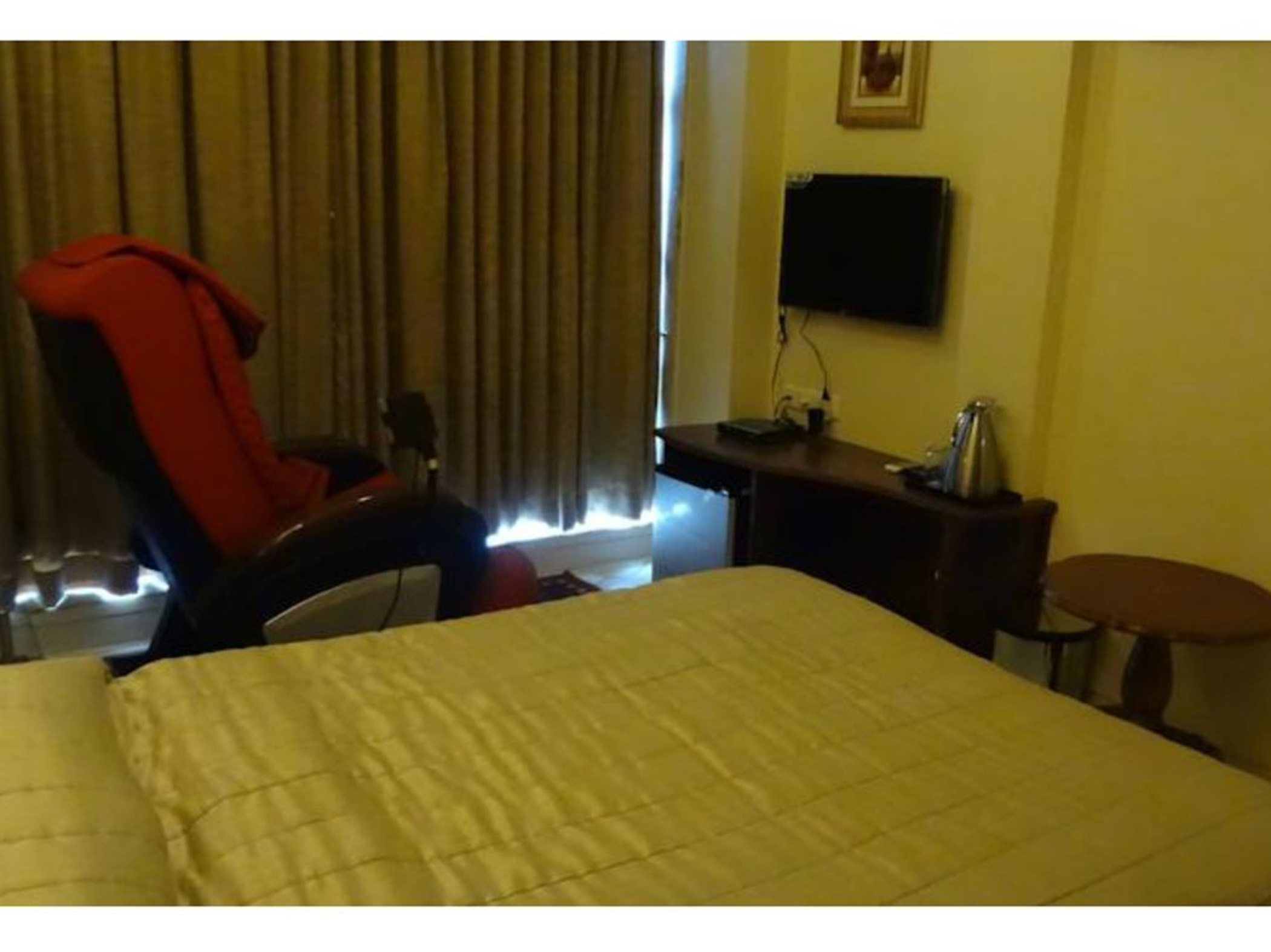 Super Townhouse OAK Hotel Shubhangan Near Juhu Beach by null