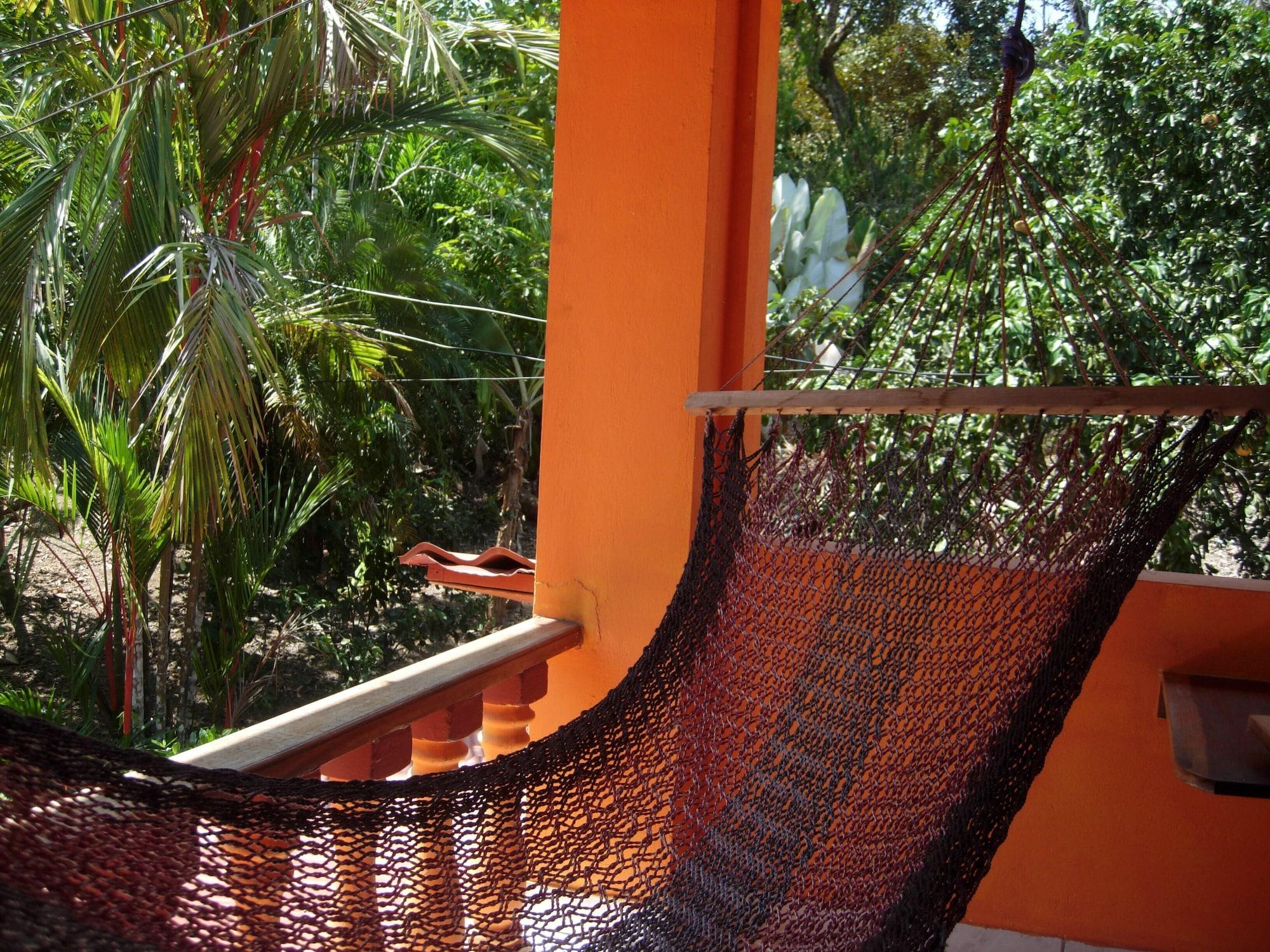 Tres Banderas Jungle Hotel by null