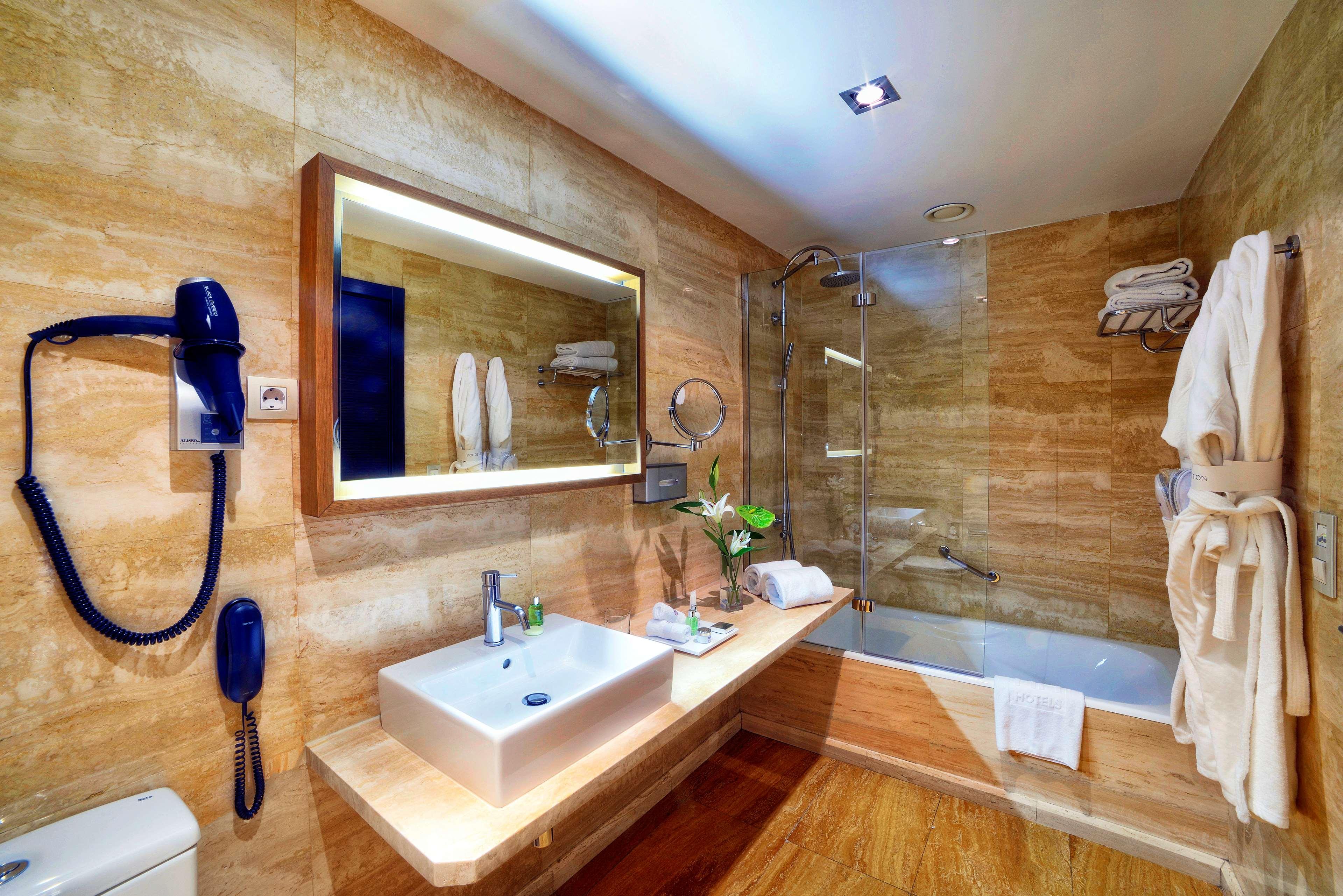 Hotel NH Collection Madrid Palacio de Tepa by null