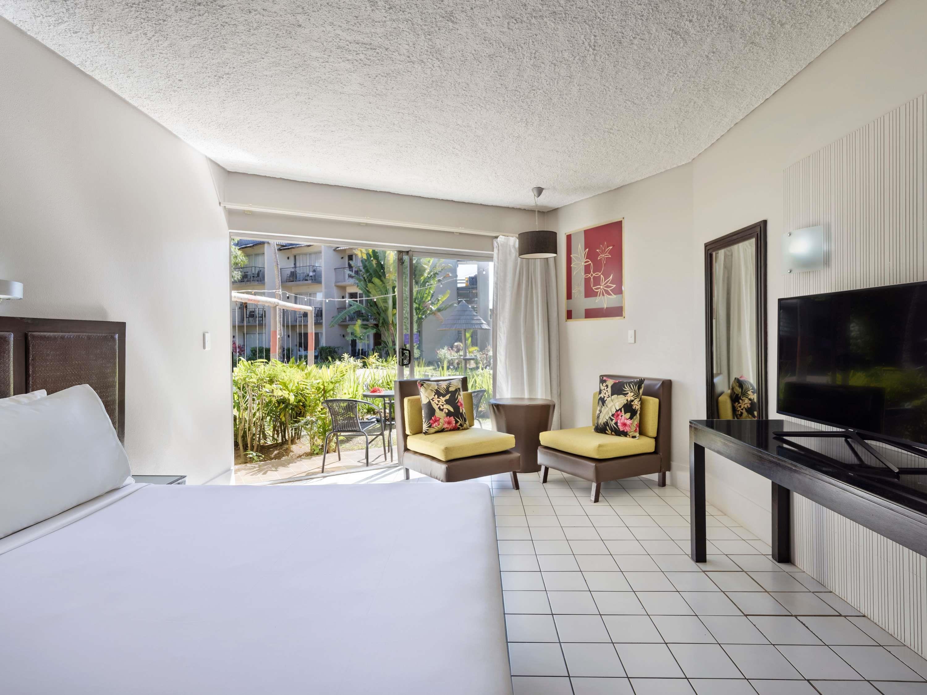 Mercure Nadi