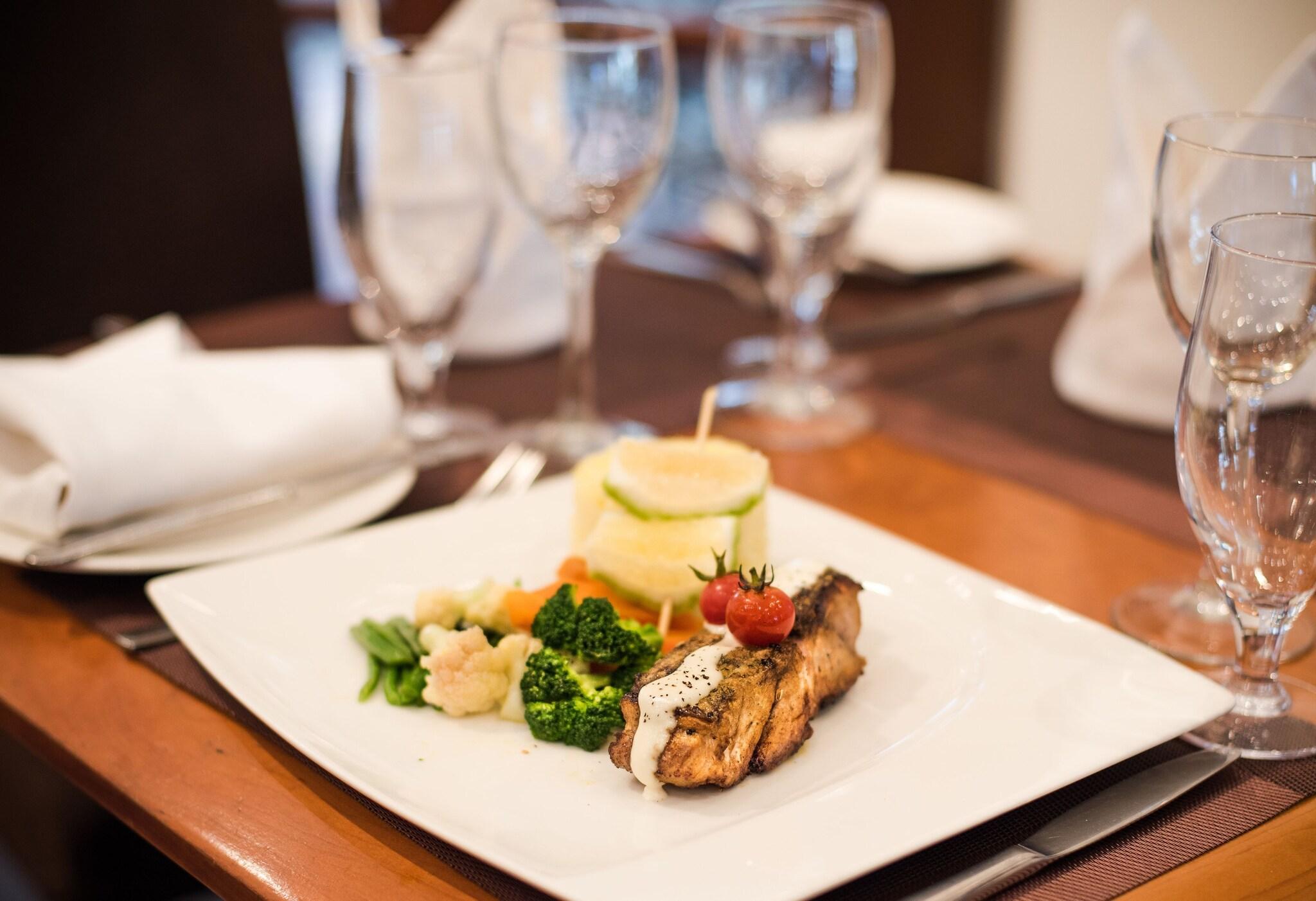 Protea Hotel Dar es Salaam Oyster Bay by null