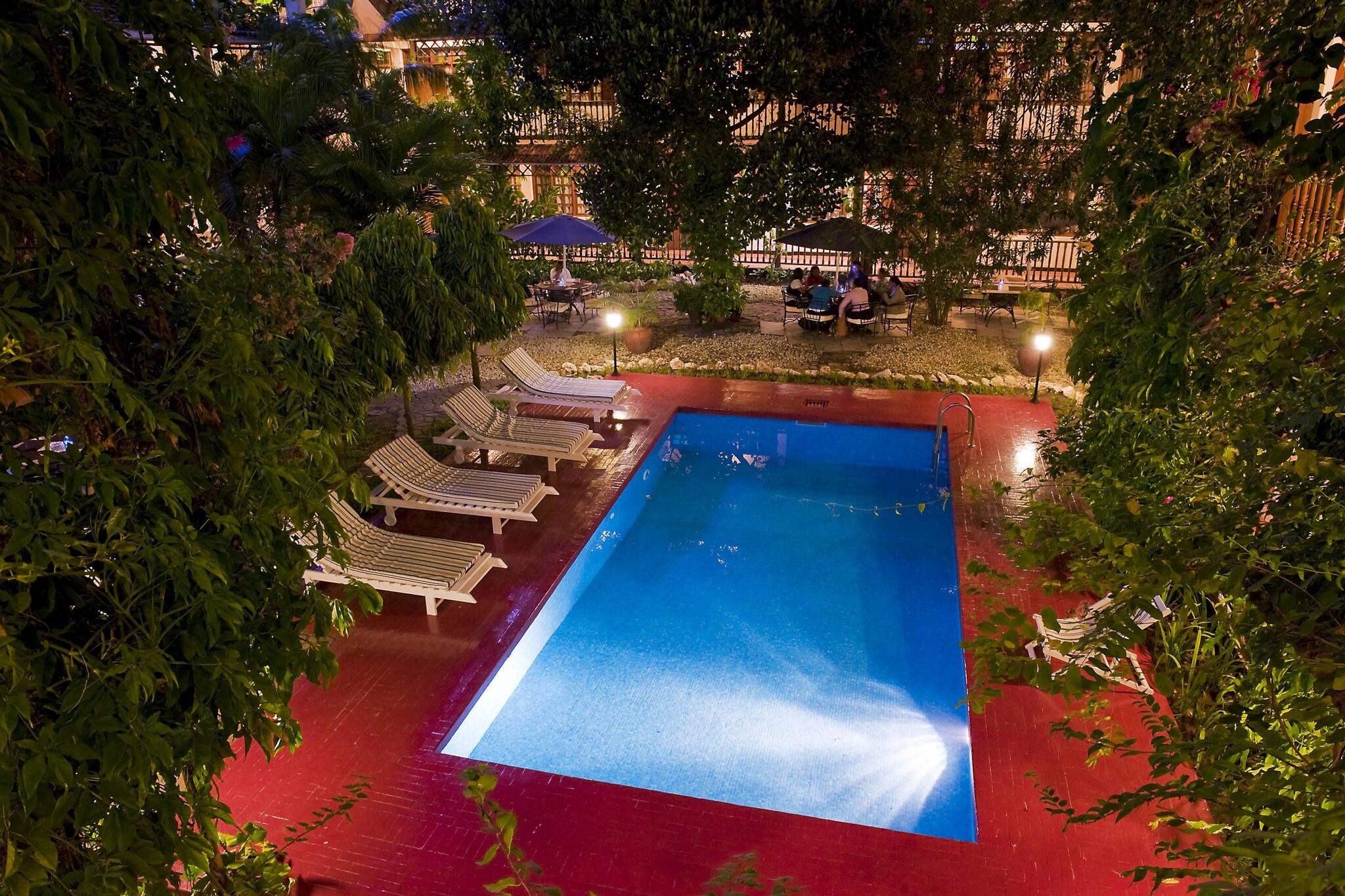 Protea Hotel Dar es Salaam Courtyard by null