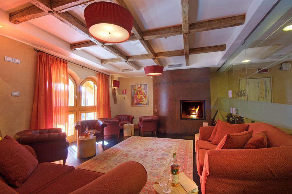 Hotel Chalet del Brenta by null