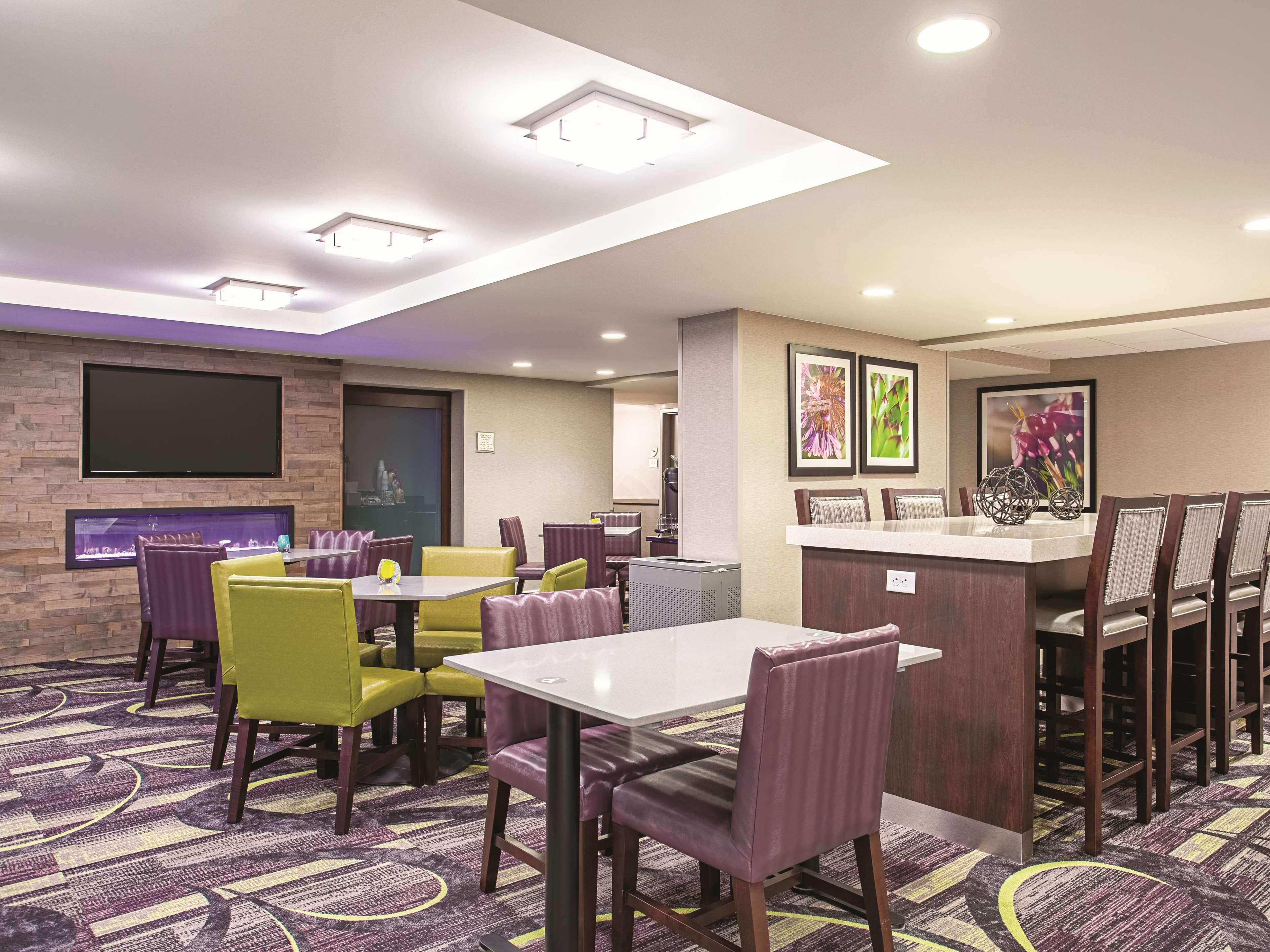 La Quinta Inn & Suites Baltimore North