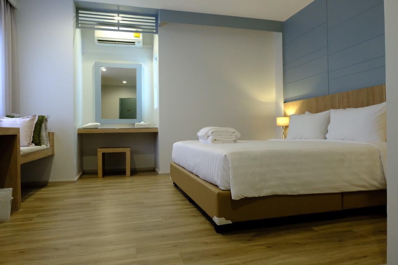 P21 Hotel by null