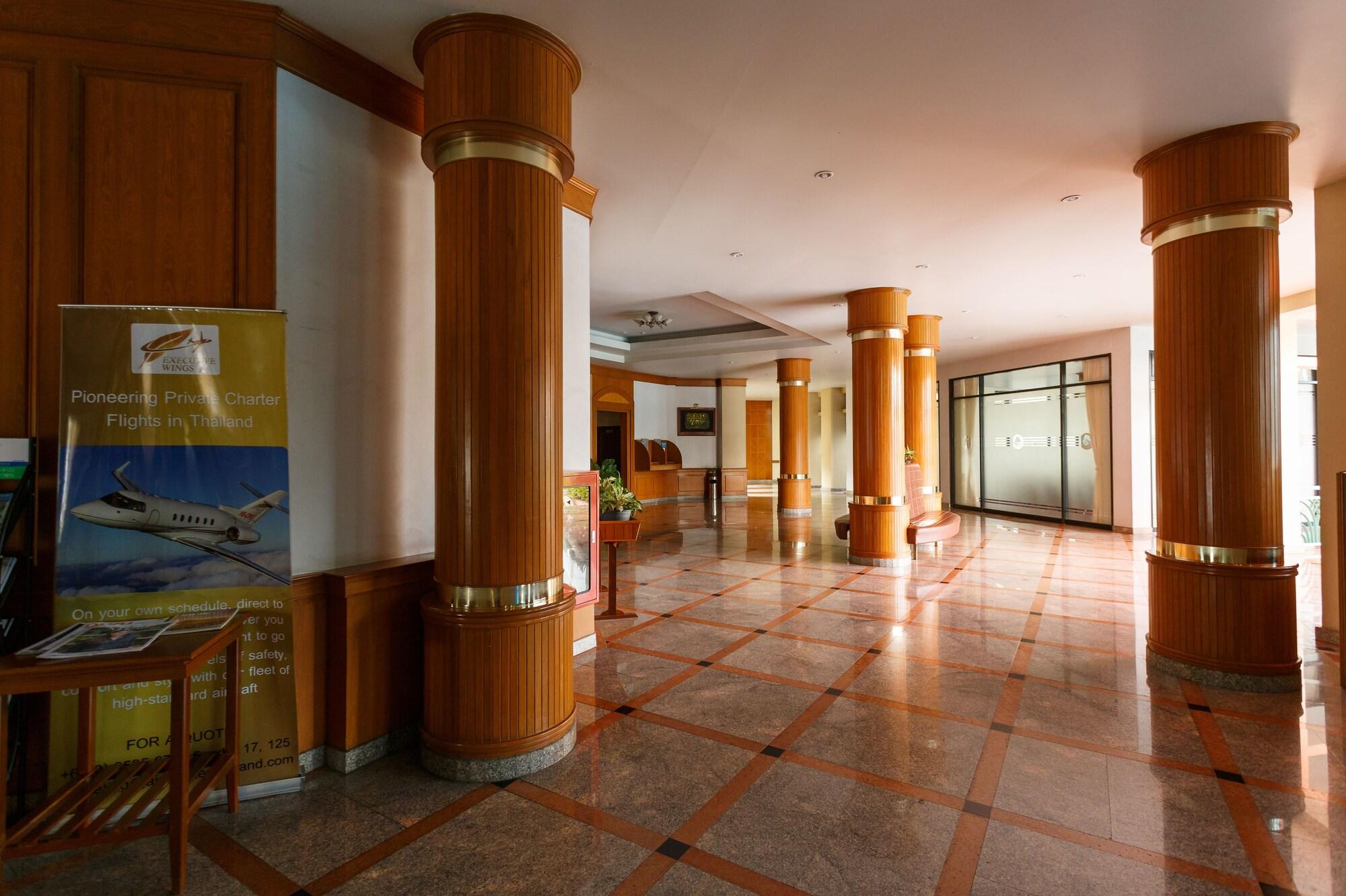 Surin Majestic Hotel by null