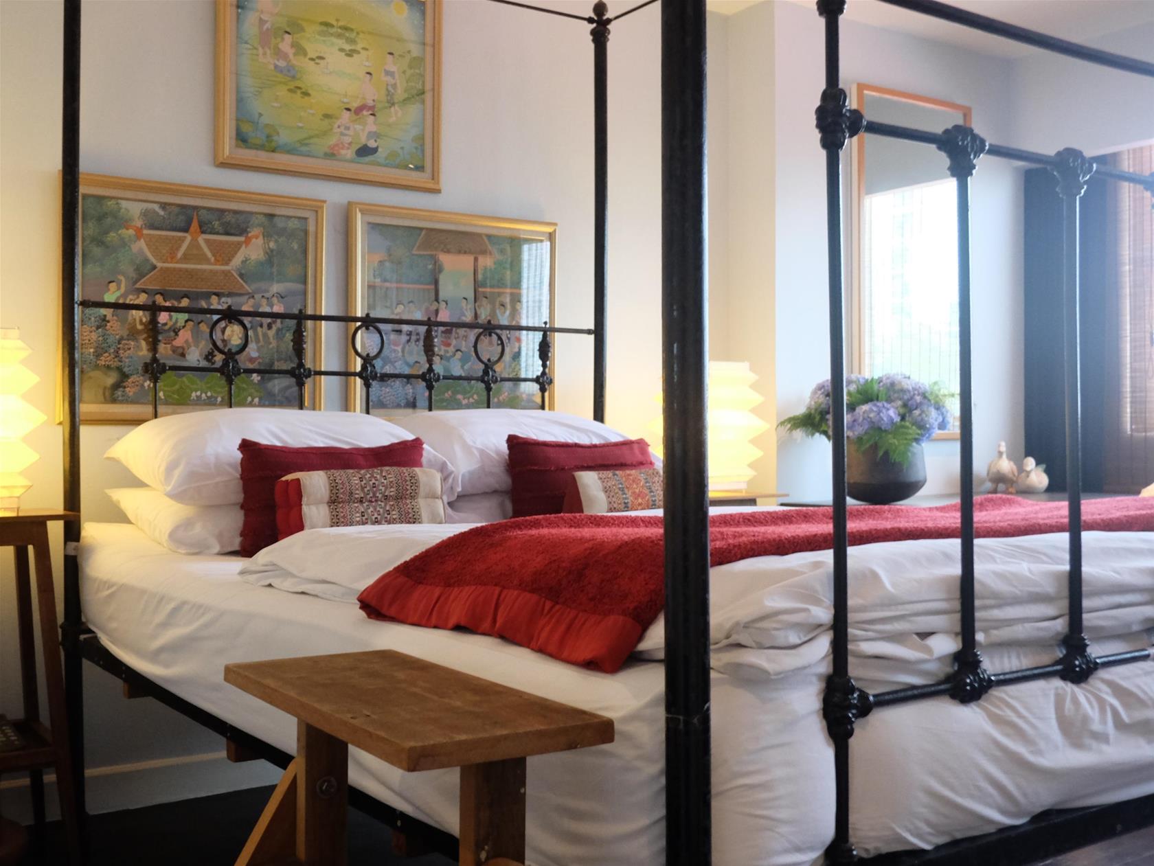 P & R Residence, Bang Rak