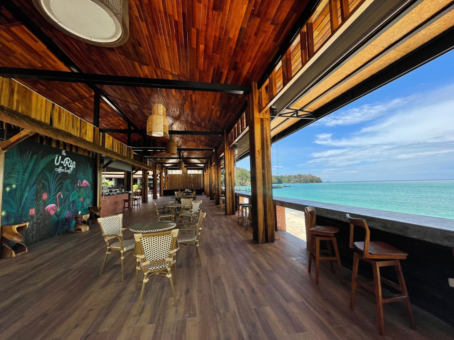Phi Phi Andaman Beach Resort