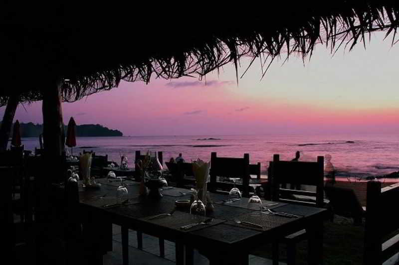 Ocean Breeze Resort Khaolak