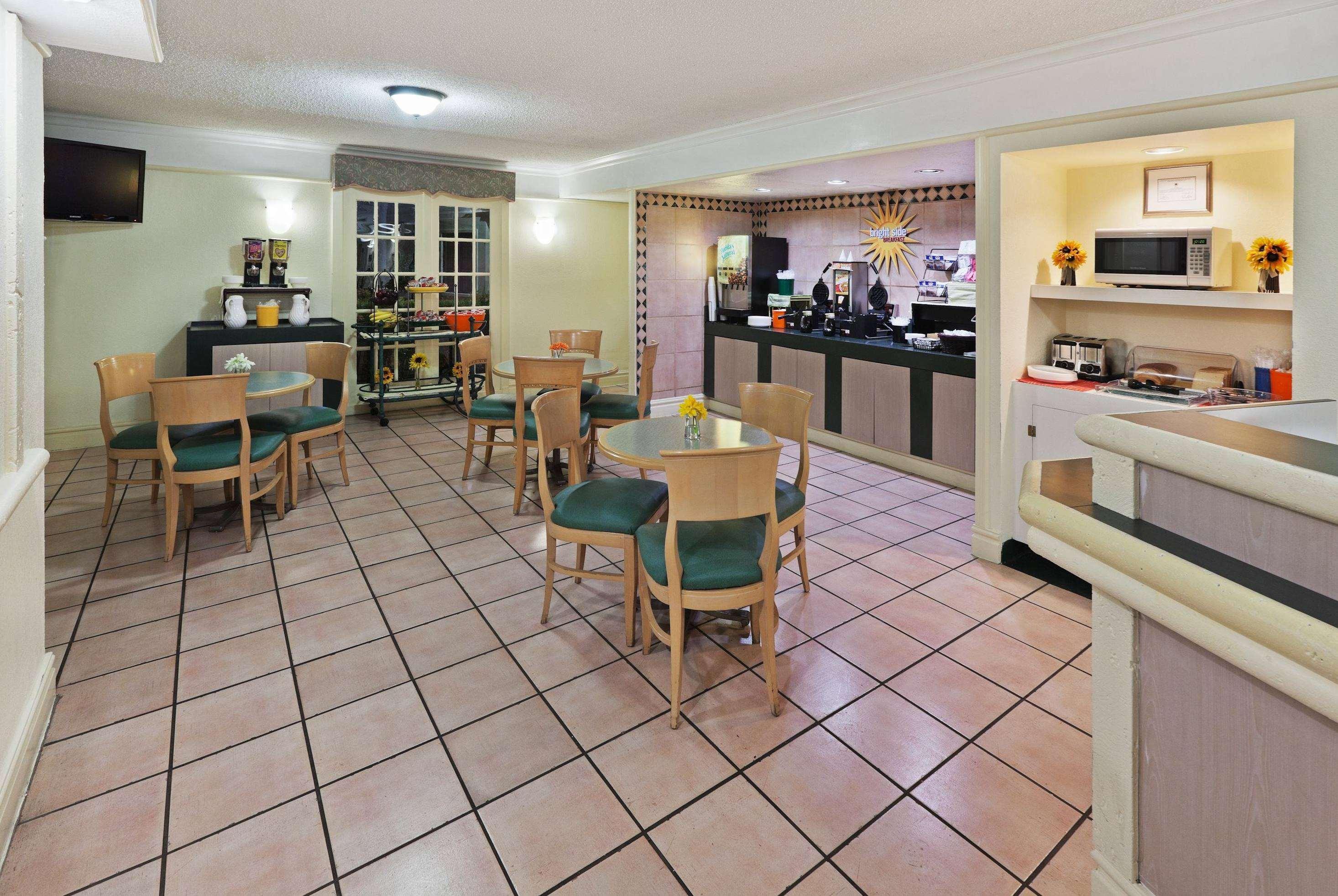 La Quinta Inn Austin Oltorf