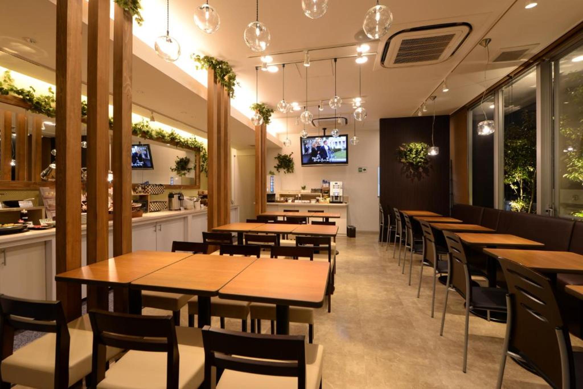 Vessel Inn Hiroshima Ekimae