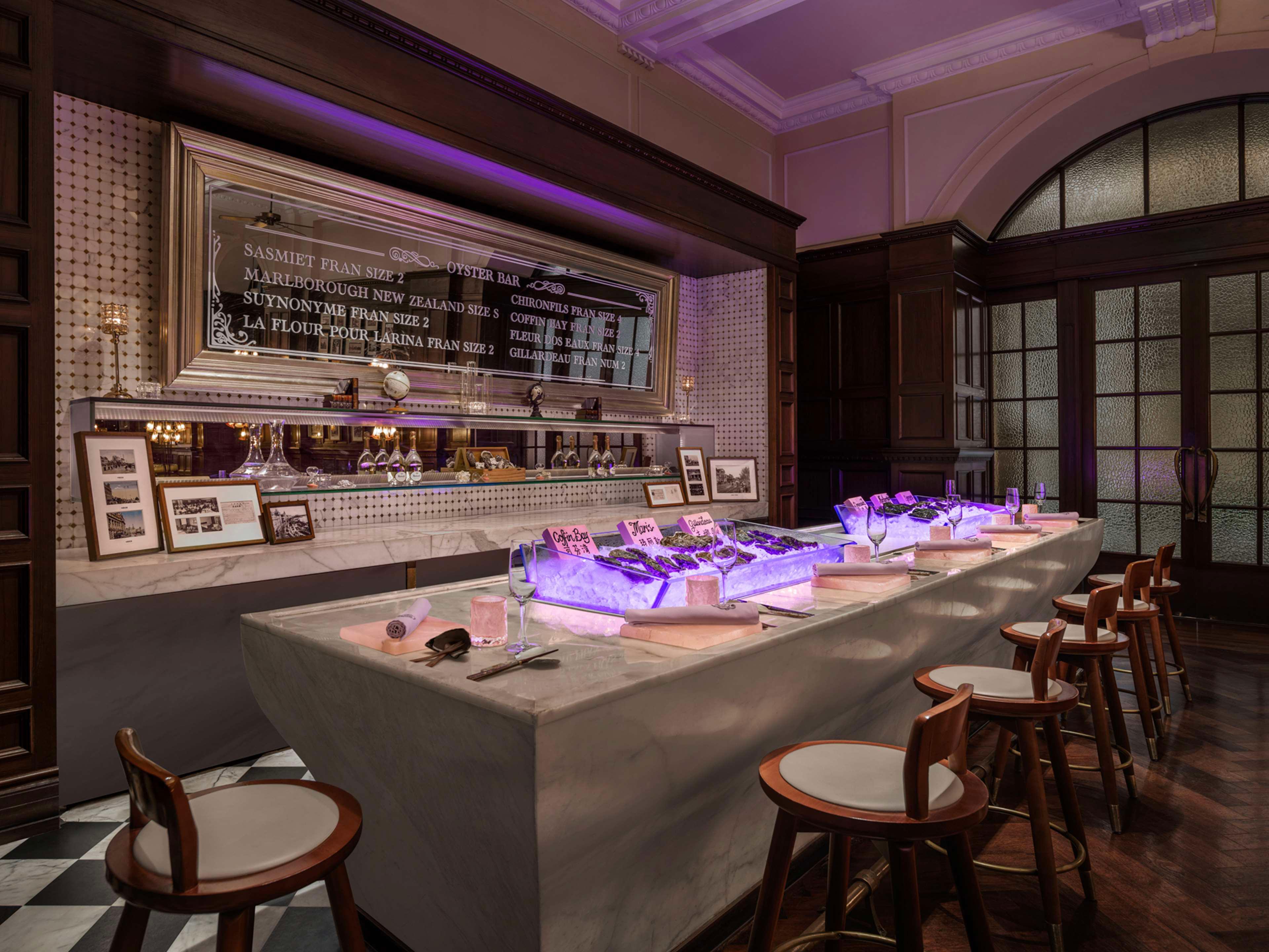 Waldorf Astoria Shanghai on the Bund by null