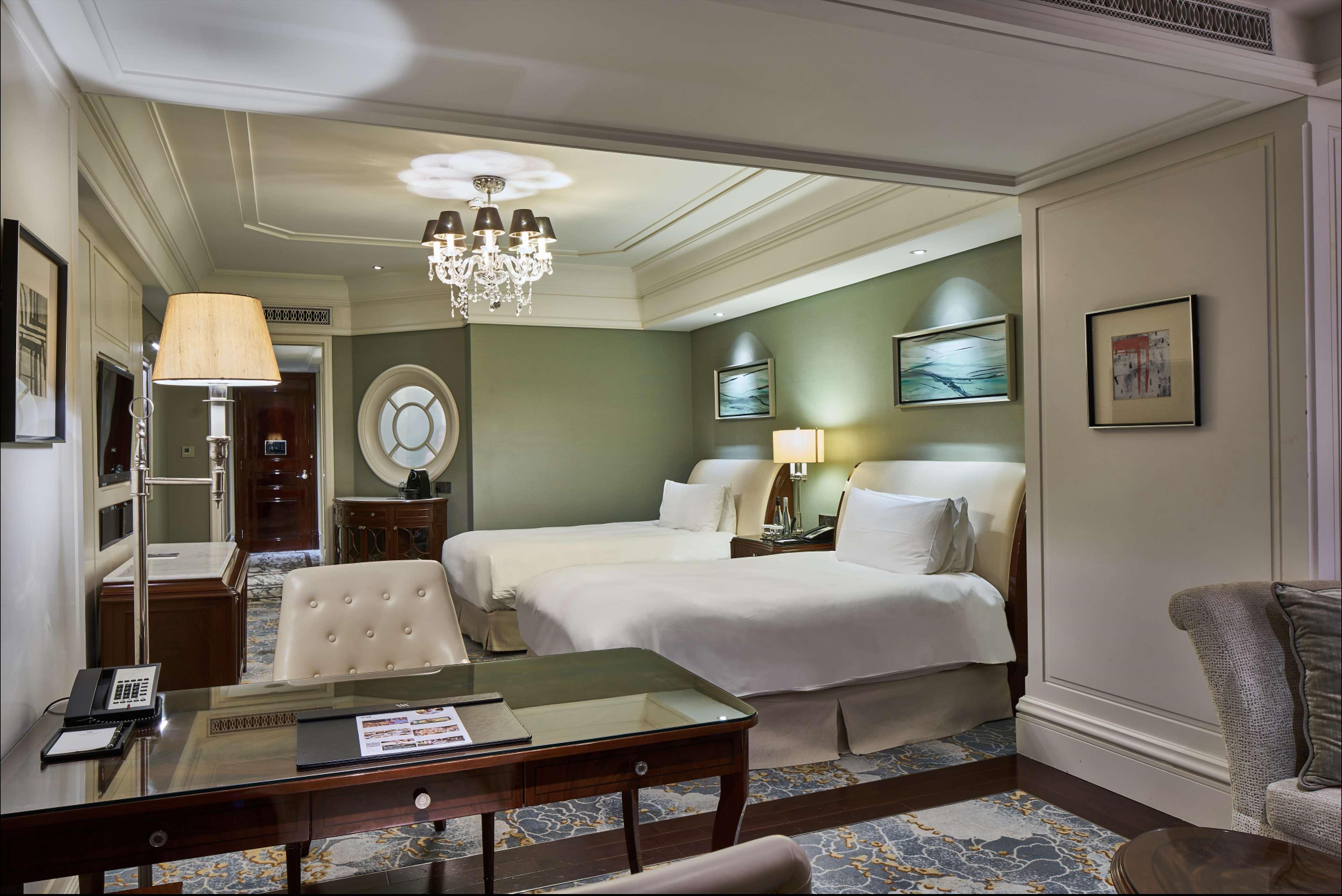 Waldorf Astoria Shanghai on the Bund by null