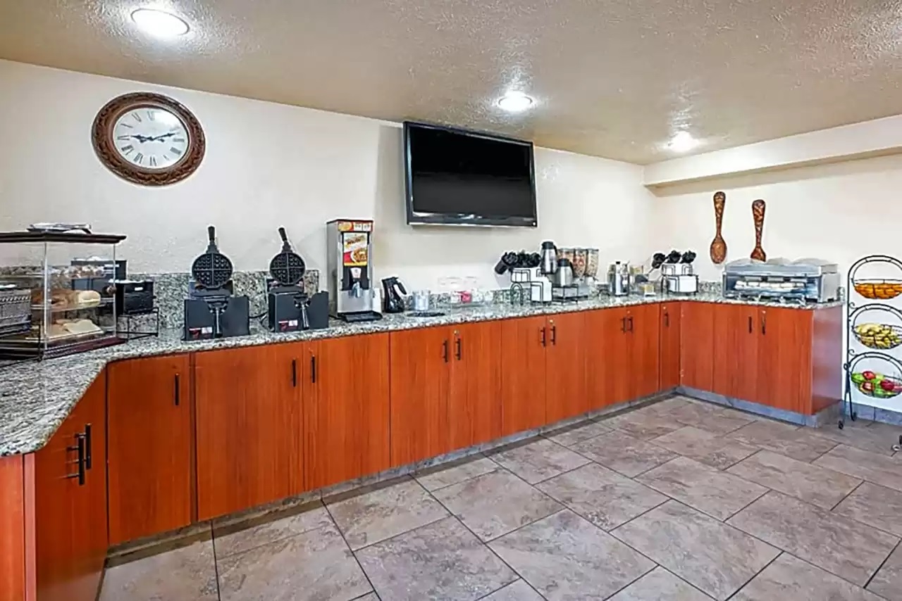 Clarion Pointe Wenatchee