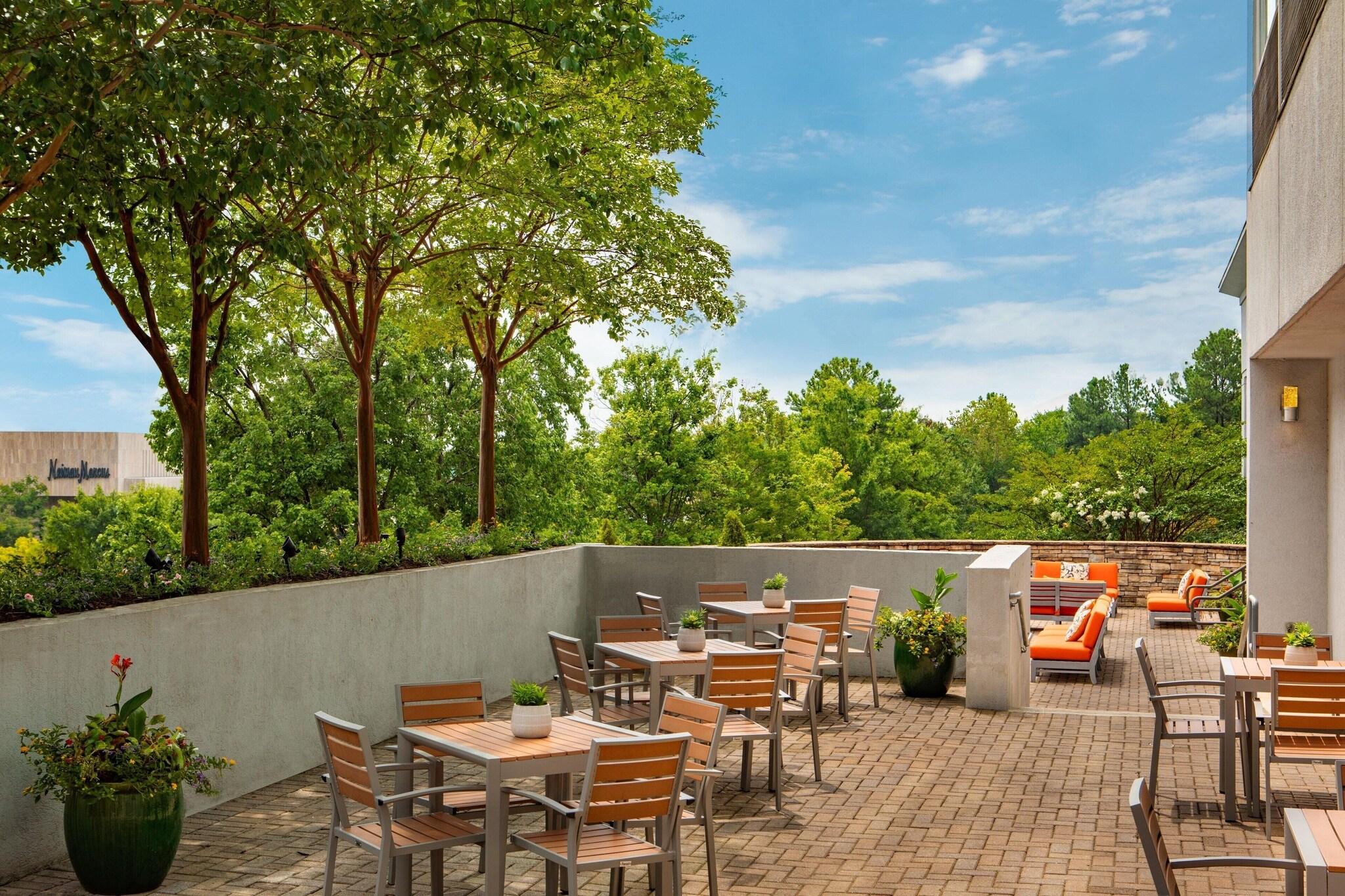 Hotel Colee, Atlanta Buckhead, Autograph Collection by null