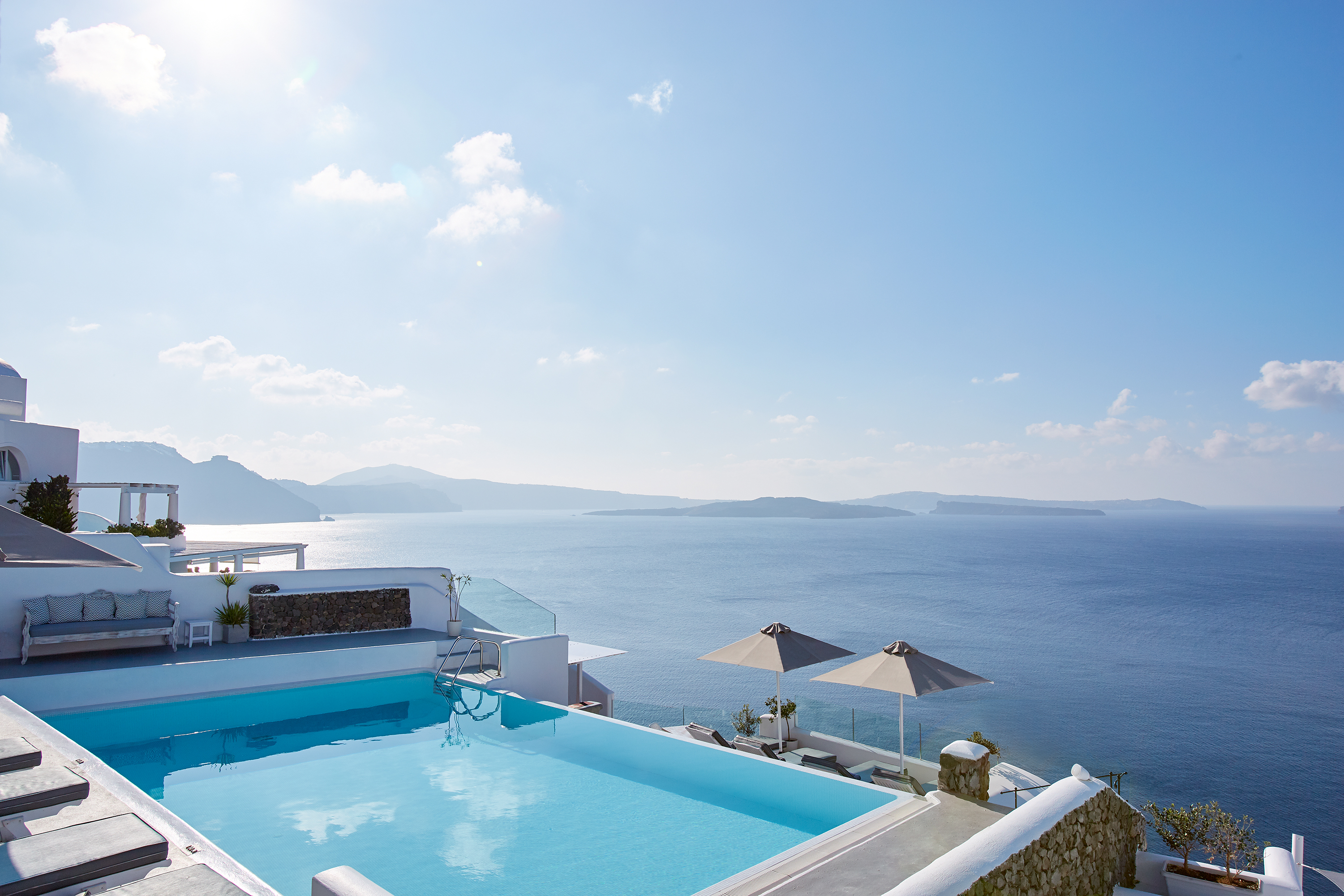 La Perla Villas and Suites by null
