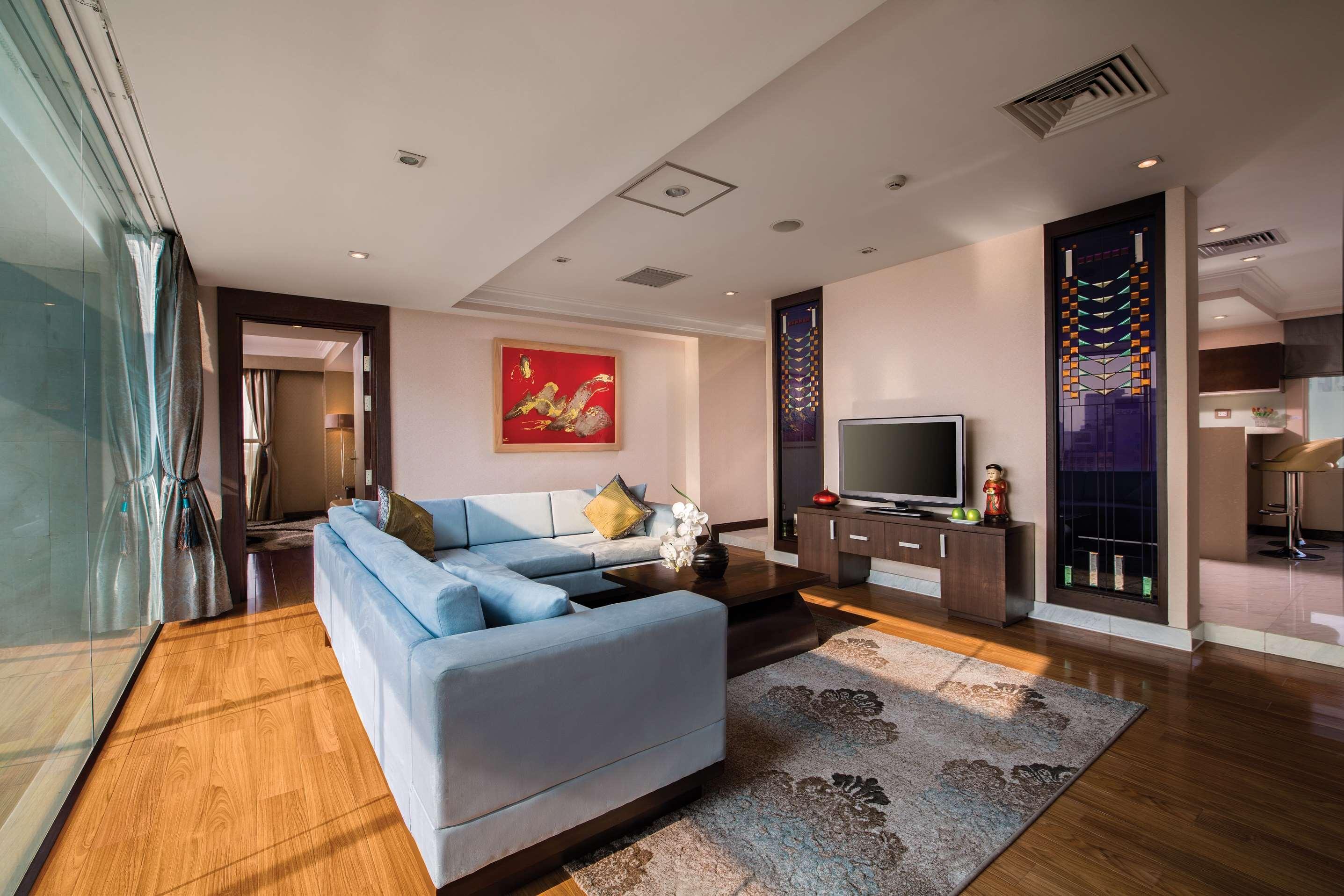 Silk Path Hotel