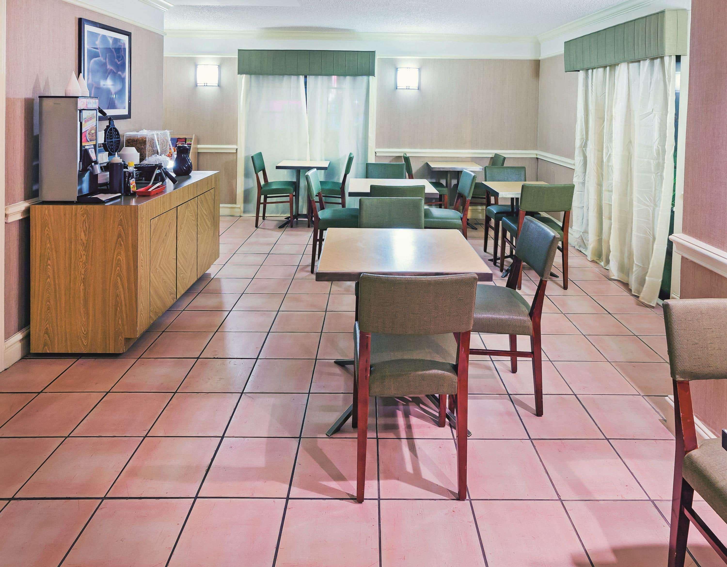 La Quinta Inn San Antonio Lackland