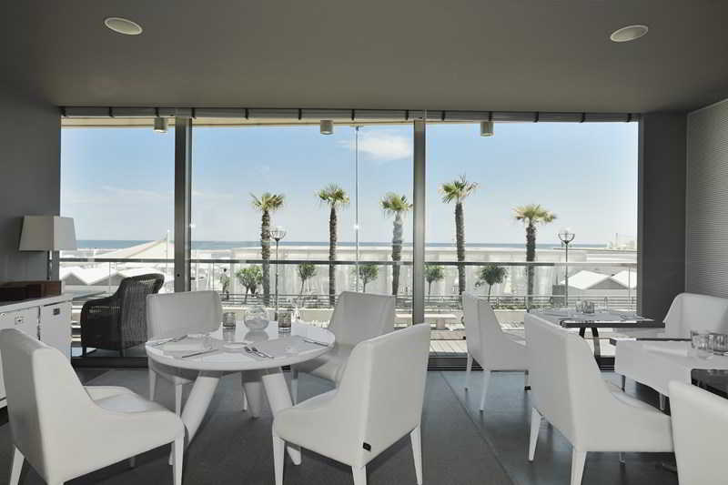 Excelsior Hotel, Spa, & Beach by null