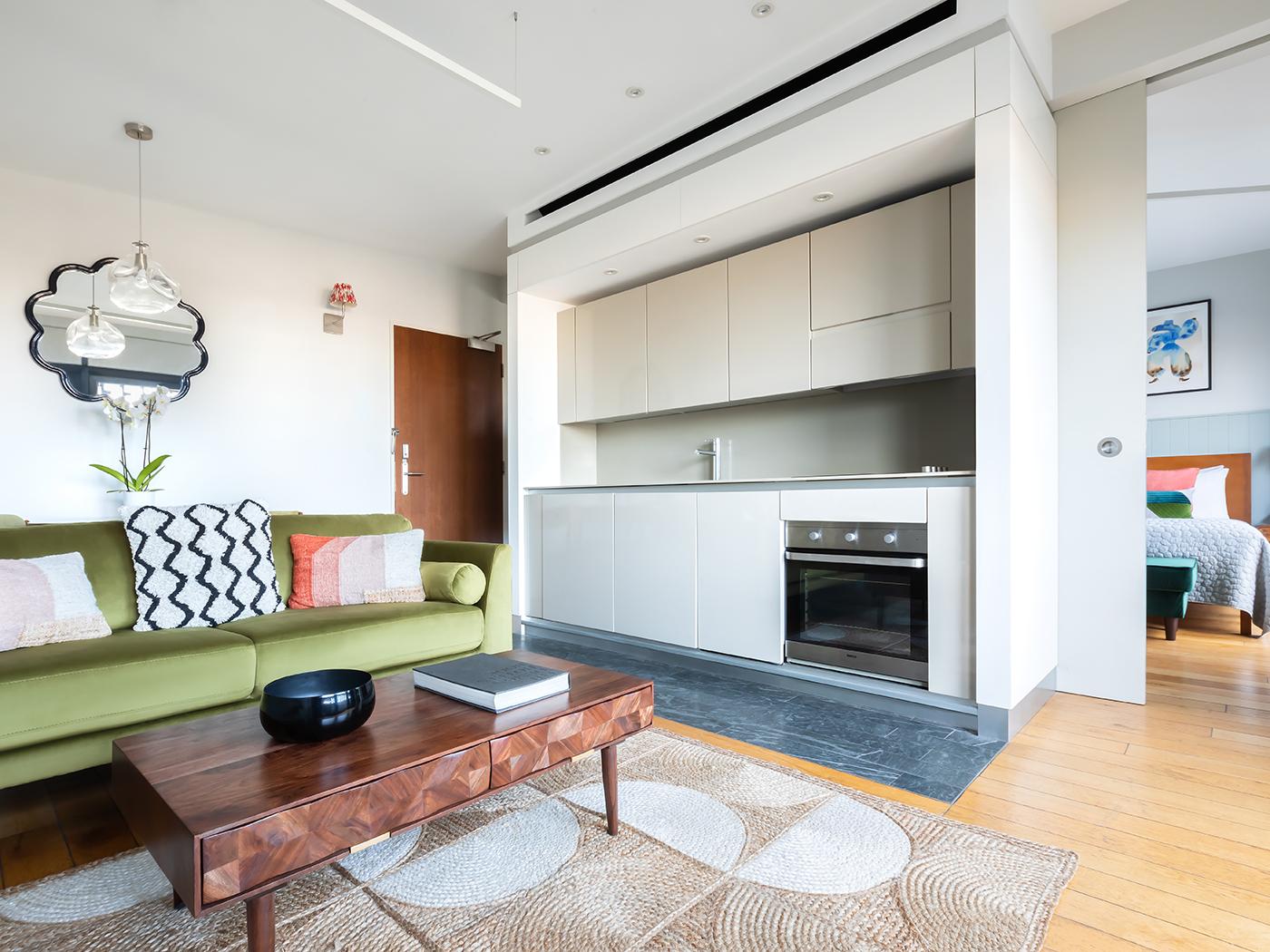 Town Hall Hotel & Apartments by null