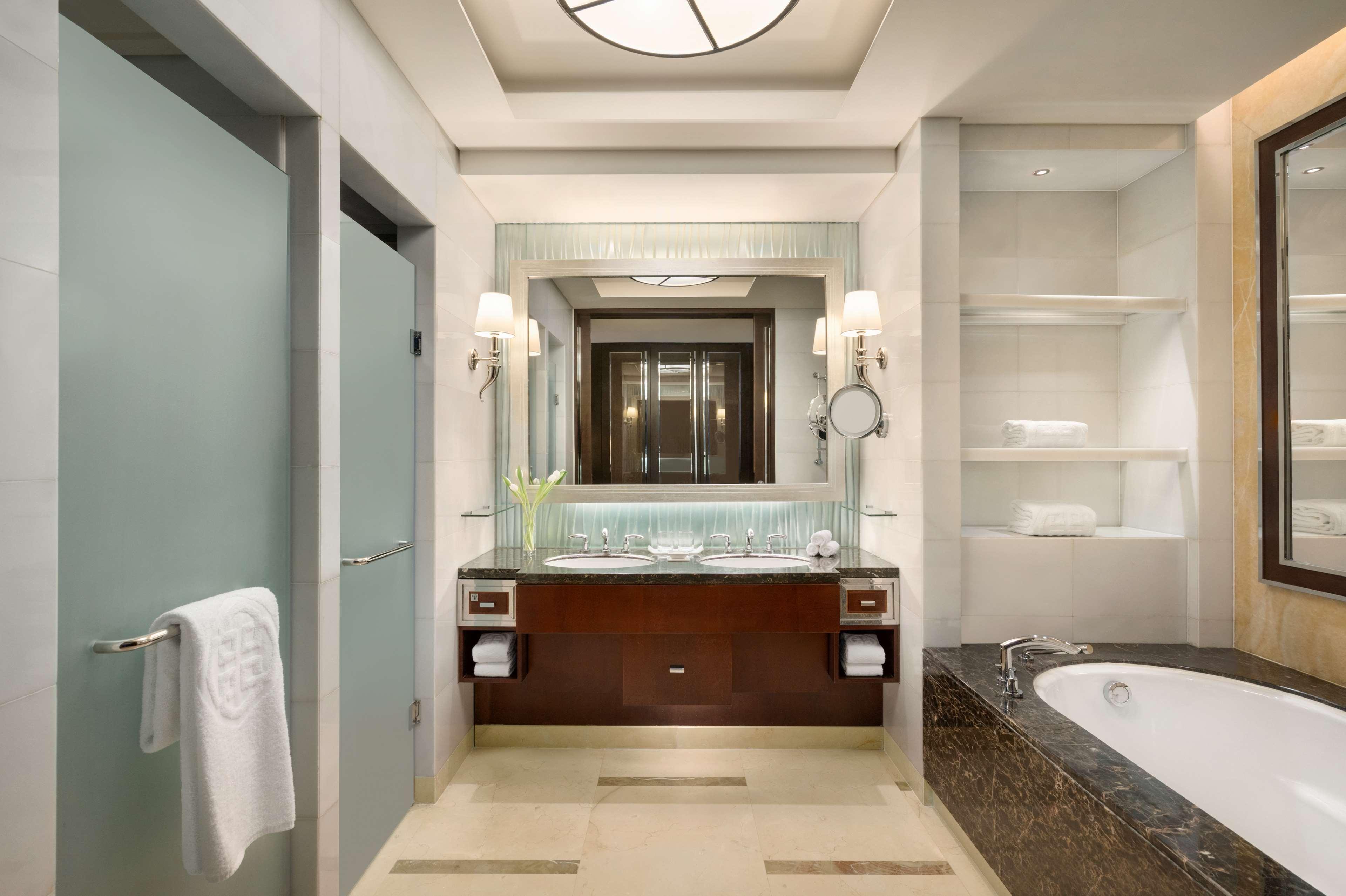 China World Summit Wing Beijing by null