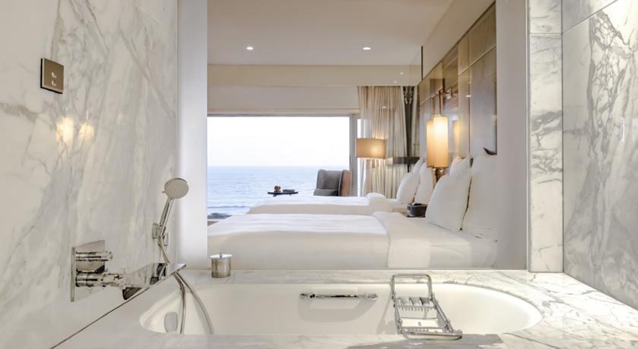 JW Marriott Mumbai Juhu by null