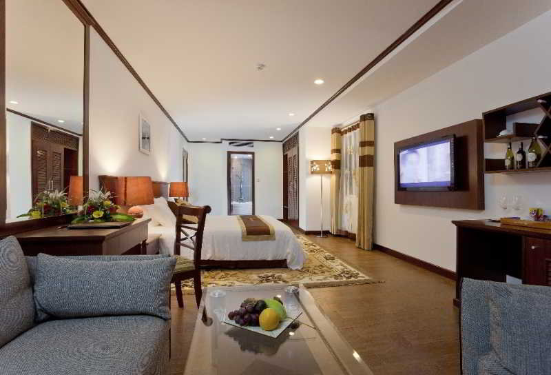 May de Ville Trendy Hotel & Spa