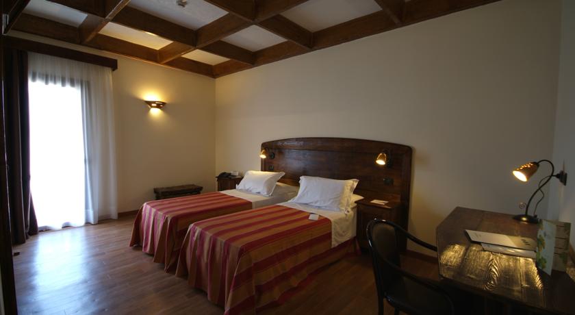Una Hotel Regina