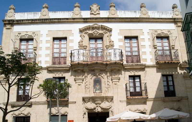 Casa Palacio De Los Leones image