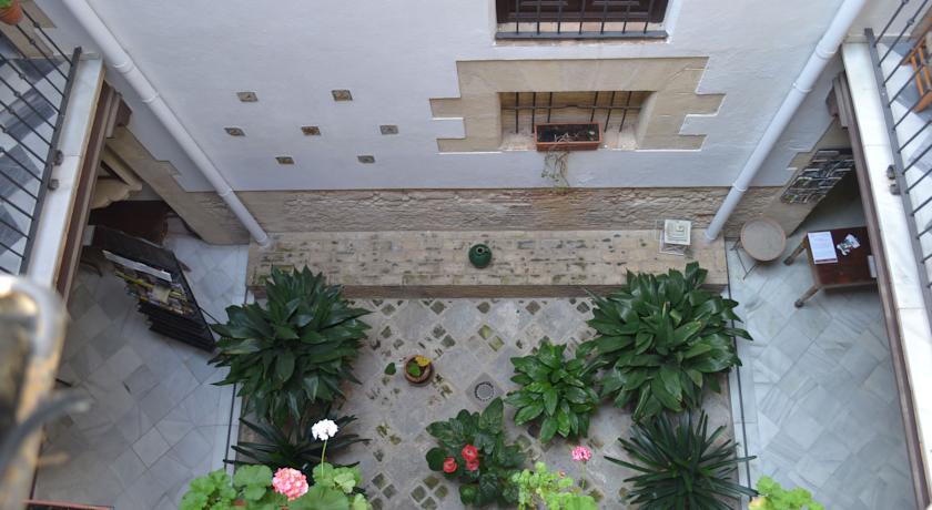 Casa Palacio De Los Leones by null