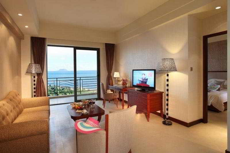 La Costa Seaside Hotel Sanya